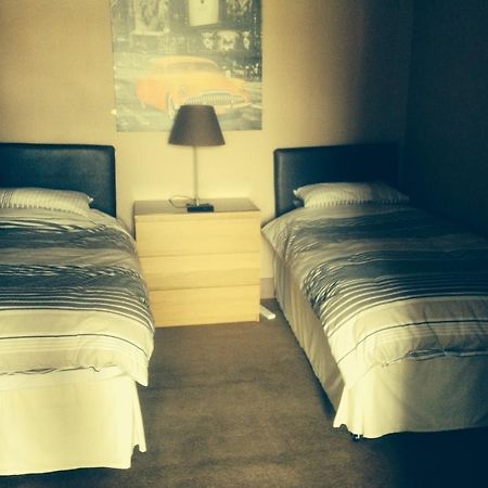 Coach & Horses Bed & Breakfast Tredegar Dış mekan fotoğraf